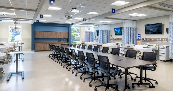 From campus to clinic: ESa simulation center design prepares future clinicians